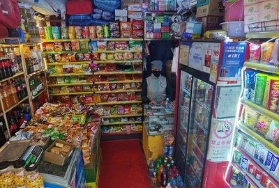 新規落地 先經營再備案，食品銷售邁入便民時代，20年小超市終迎春天